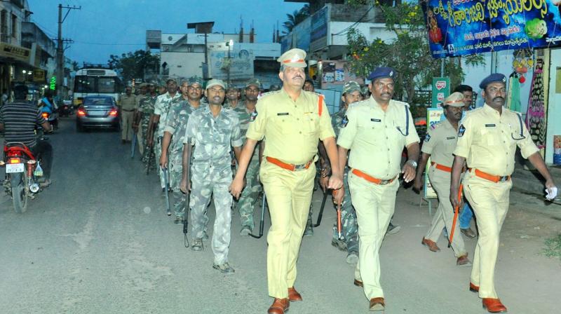 Police force deployed in view of the Kapu leader Mudragada Padmanabhams Padayatra on January 25, in P. Gannavaram of East Godavari on Monday.	(Photo: DC)