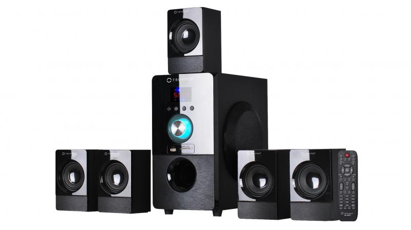 The Truvison BT5075 features Dolby Digital and DTS encoding technology that offers detailed surround sound effect.