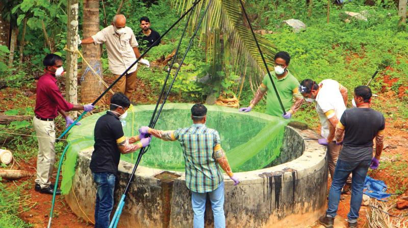 Net spread on the well at the house of Moosa at Soopikada in Perambra which is the epicenter of Nipah virus. 	DC