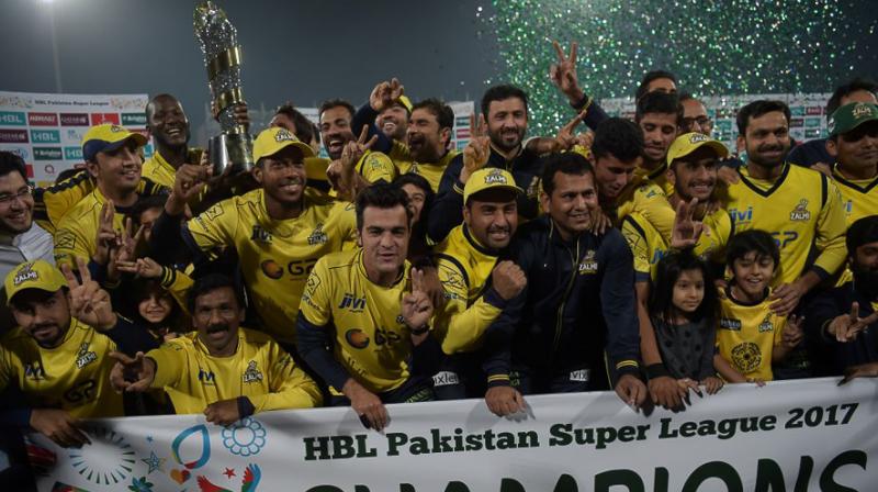 As the final was being organised at Lahores Gaddafi Stadium, an unidentified fan managed to enter the dressing room of Peshawar Zalmi franchise. (Photo: AFP)