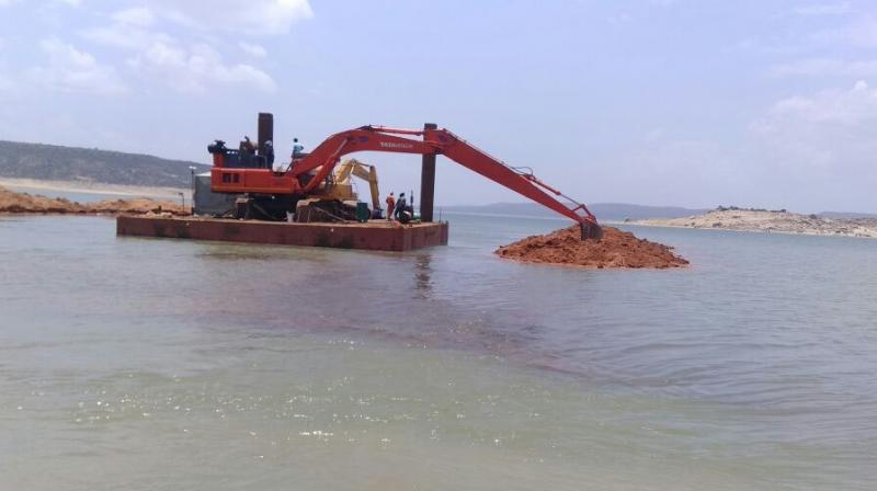 Dredging works in progress at Nagarjunasagar.