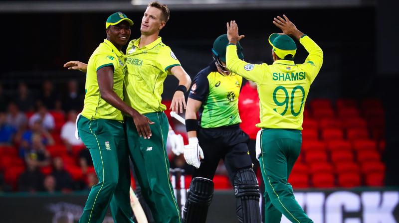 Speedster Chris Morris claimed two wickets as South Africa strangled Australia to a 21-run victory in their rain-reduced Twenty20 international on the Gold Coast. (Photo: AFP)