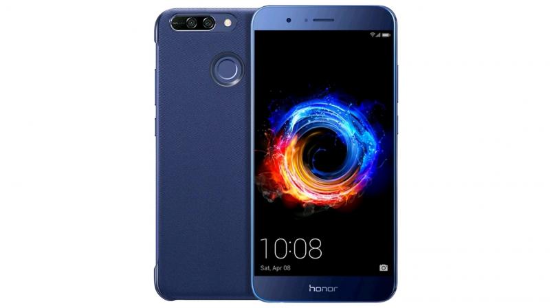The Honor 8 Pro is built on the Kirin 960 chipset, which is an octa-core unit with four cores clocked at 2.4GHz and four cores clocked at 1.8GHz.