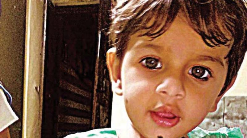 The accused had allegedly taken Peerzades daughter with them on Monday morning and wanted to sacrifice her under the belief that they would get a hidden treasure.