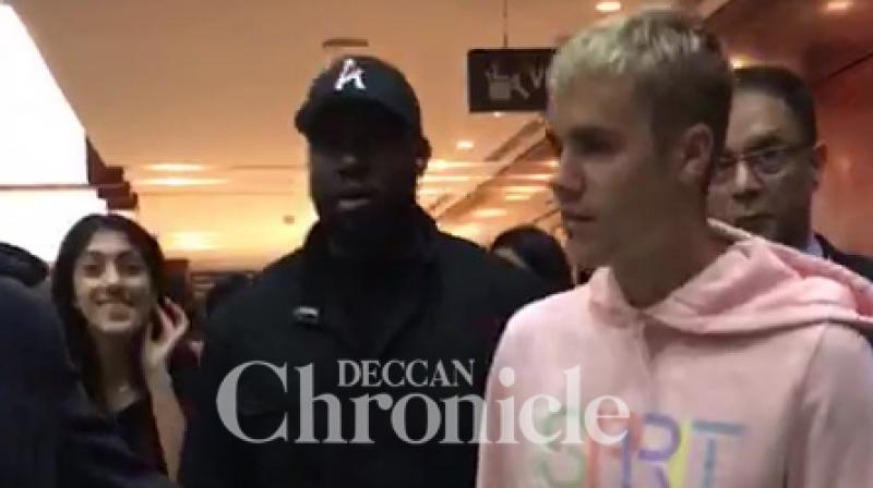 Justin Bieber at the Mumbai airport on Wednesday. (Photo: Viral Bhayani)