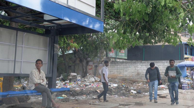 For commuters using Murgeshpalya bus-stop on the Old Airport Road and pedestrians using the adjoining footpath it is a daily nightmare as they have to battle filth, stench, broken slabs and cattle menace.