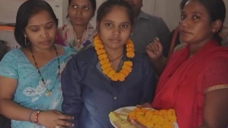 UP: Girl scores 81 per cent in 10th Boards exam despite battling blood cancer