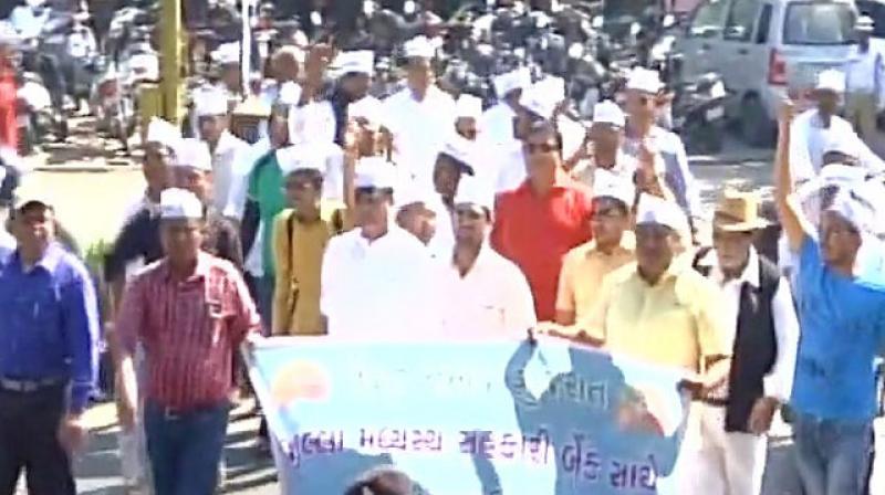 Farmer leader and president of Dakshin Gujarat Khedut Samaj Jayesh Patel said the ban had hit the farmers badly. (Photo: ANI Twitter)