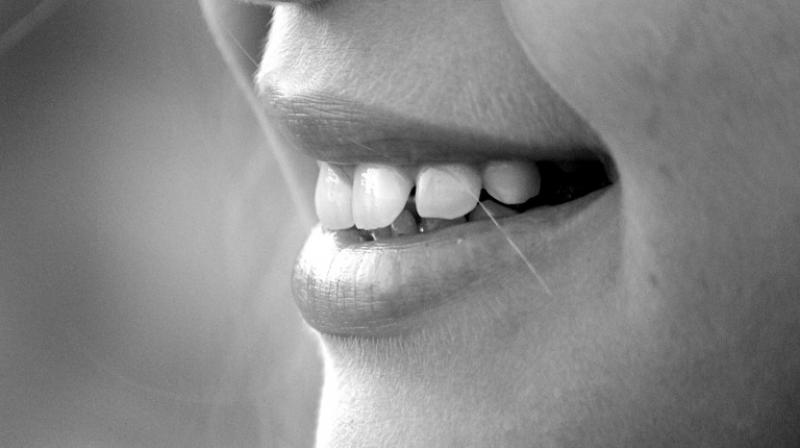 Aspirin could reverse the effects of tooth decay, new study finds. (Photo: Pixabay)