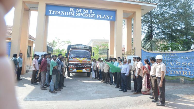 KMML MD Roy Kurien flagging off the first consignment of Titanium sponge to the Indian Navy in Kollam on Monday.