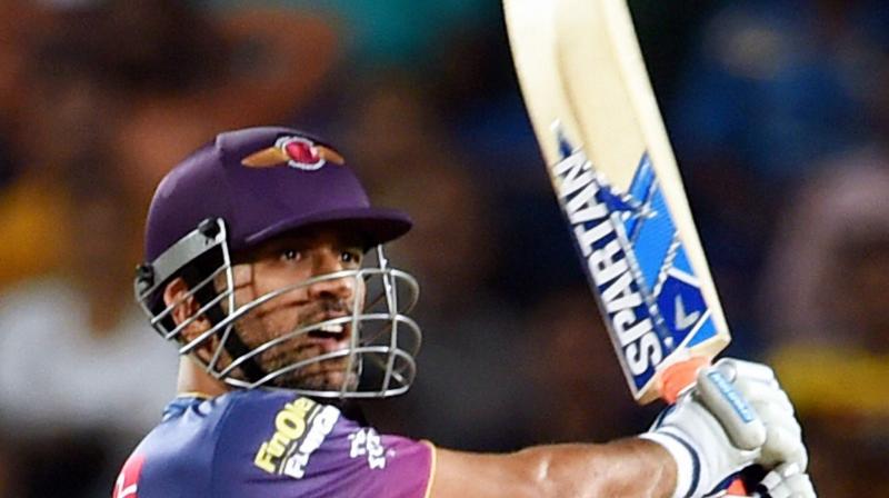 MS Dhoni turned back the clock as he hammered 61 off 34 balls to seal Rising Pune Supergiants 6-wicket win against defending champions Sunrisers Hyderabad. (Photo: PTI)