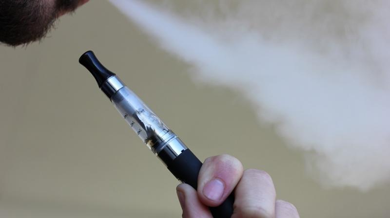 E-cigarettes flavour produces toxins. (Photo: Pixabay)