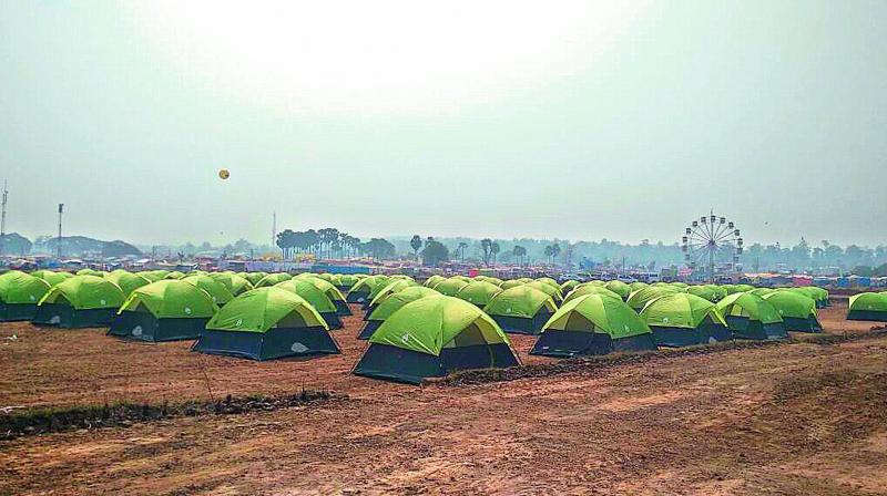 Tents erected at Medaram. (Photo: DC)