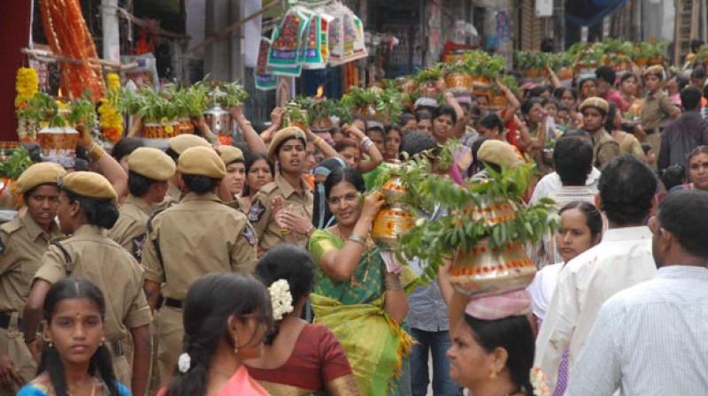 The Telangana government is trying its best to seek the national festival status for the popular Sammakka Saralamma Jatara.