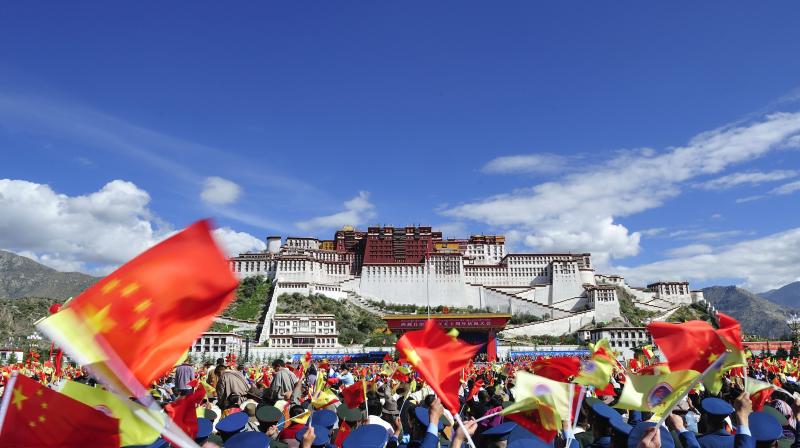 The 1,300-year-old iconic Potala Palace, the official residence of the Dalai Lamas in Tibet, in the provincial capital Lhasa will soon undergo a USD 1.5 million renovation. (Photo: AP)