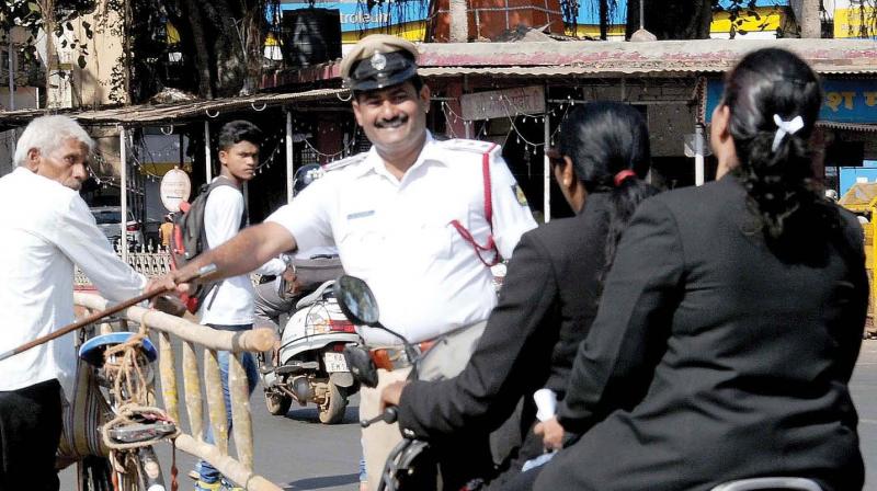 According to the statistics provided by the city traffic police, in 2018, 82.74 lakh cases were registered, which is less than in 2016 (90.99 lakh) and 2017 (99.22 lakh).