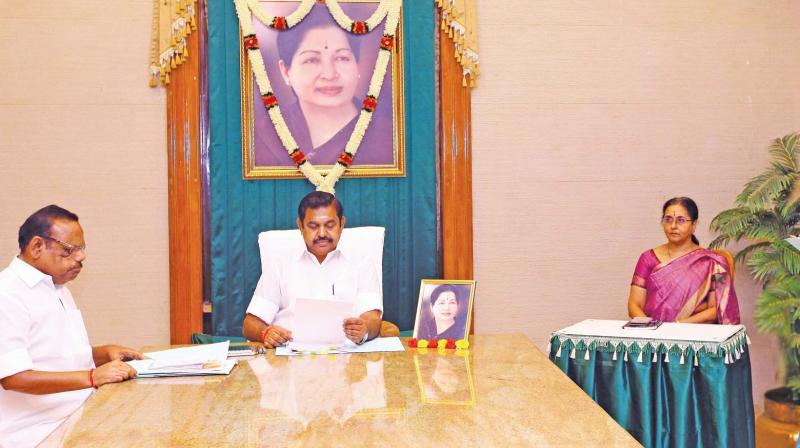 Chief Minister Edappadi K. Palaniswami chairs the selection committee meeting of Lokayukta in Tamil Nadu. 	 (DC)