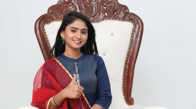 Bagging her first tele-serial Maharani on Star Suvarna, Rashmitha Changappa who hails from Coorg and also has a Mangaluru connection speaks with Bengaluru Chronicle on what led her into a career in television, and about her talent as a lyricist, and more.