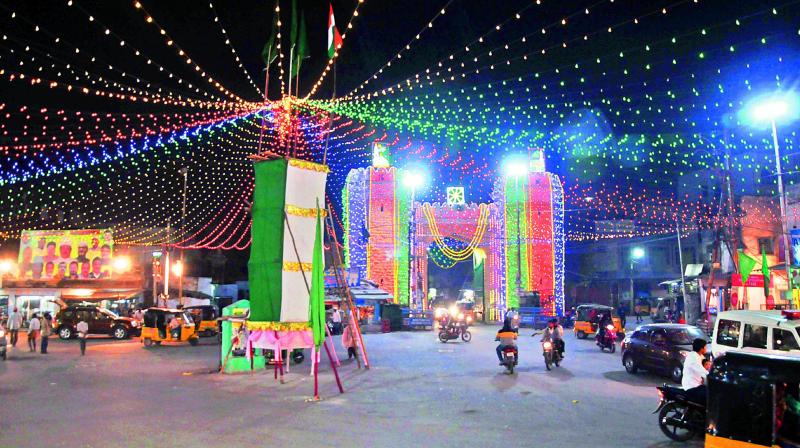 Dabirpura Darwaza illuminated ahead of the Milad-un-Nabi celebrations to be held on Sunday.  (Photo: Deccan chronicle)