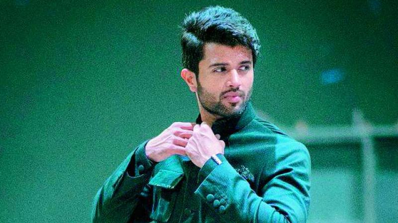 Vijay Devarakonda is now ready with Taxi Wala