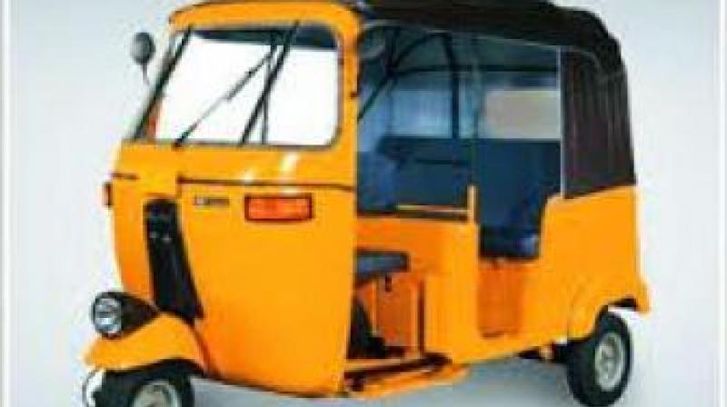 Hyderabad: Auto drivers run riot as police end campaign