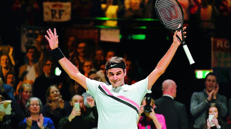 Federer holds the record of 302 weeks ranked No.1, starting from 2004. Those who were part of the top 10 list when Federer first became world No.1 have all retired!