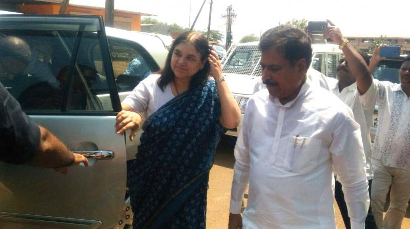 Union Minister Maneka Gandhi arrives in Belagavis Autonagar on Thursday to inspect the slaughter houses in the locality