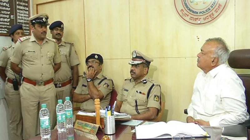 Home Minister Ramalinga Reddy made surprise visits at four police stations across Bengaluru on Friday.