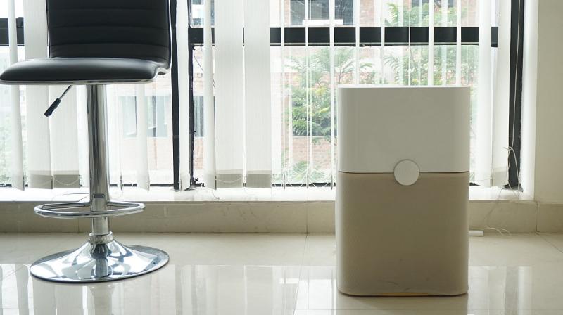 The Pure 211 looks a lot like Xiaomi Mi Air Purifier, but bigger.