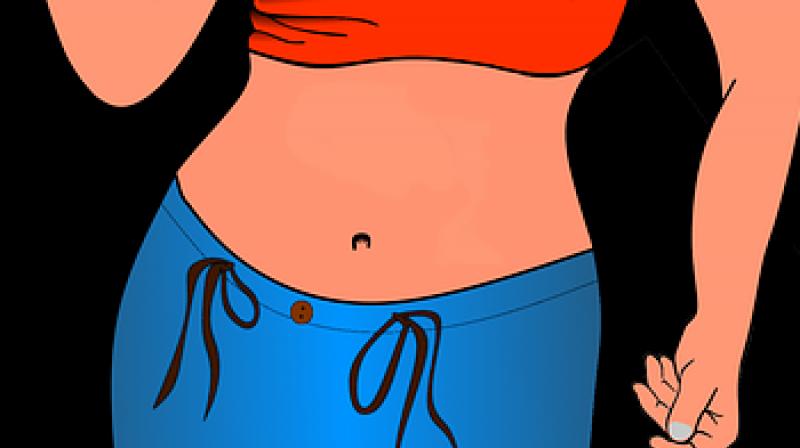 Many are opting to have belly button reshaping procedures. (Photo: Pixabay)