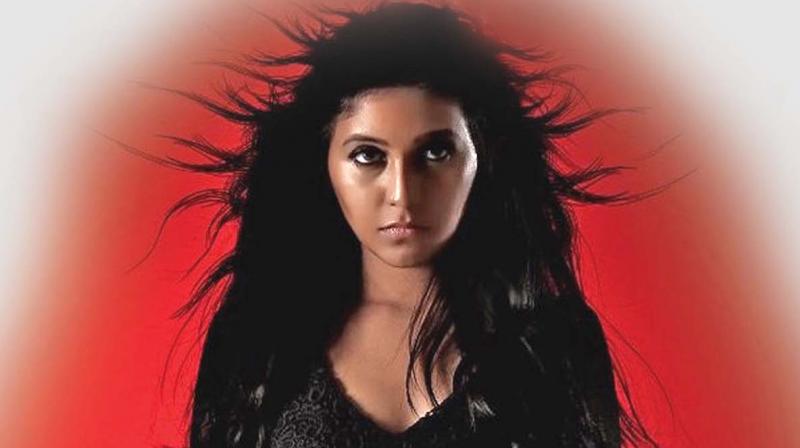 She was earlier seen in a Telugu horror film Chithrangada and Balloon in Tamil.