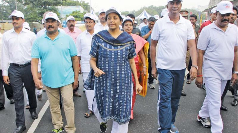 Defence minister Nirmala Sitharaman administers National Unity Day oath, flags off and participates in the Run for Unity on the occasion of Sadar Vallabbhai Patels 143 birth anniversary on Wednesday. (Photo: DC)