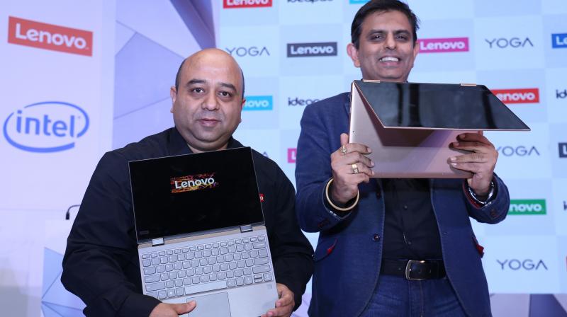 Both convertibles come with NVIDIA graphics, FHD screen and a fingerprint reader. The devices feature JBL Speakers and Dolby Audio Premium in the Yoga 720 and Harman Speakers in the Yoga 520. The optional Lenovo Active Pen provides a natural, intuitive pen experience with pin-point accuracy, palm-rejection technology and pressure sensitivity.