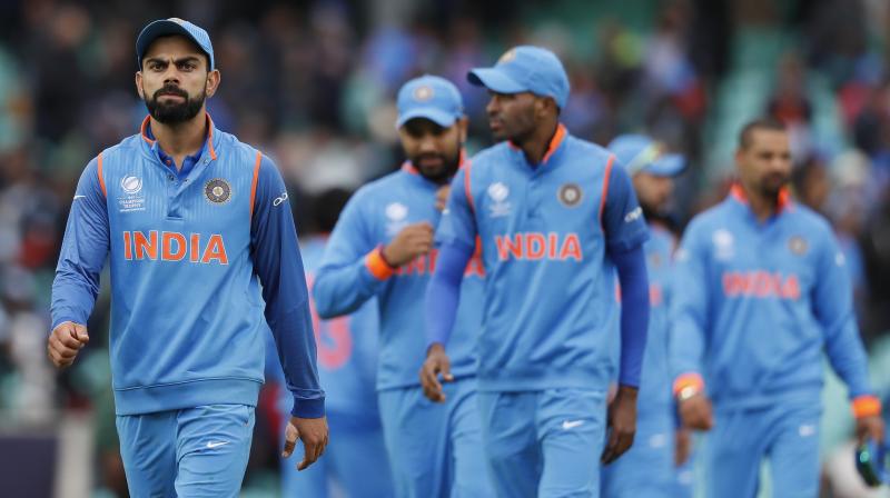 Their confidence shaken after Sri Lanka effortlessly out-batted them in a high-scoring encounter, the Indian team and Virat Kohli in particular will be keen to ensure that South Africa are continued to be known as \chokers\. (Photo: AP)