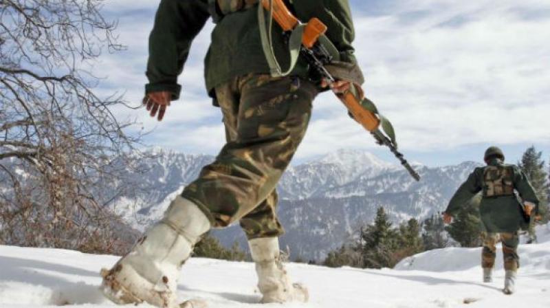 Chinese and Indian troops are locked in a stand-off at the icy heights of Ladakh division since Wednesday. (Representational image)