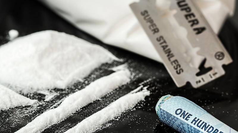 The new non-invasive technique developed by researchers can pick up traces of cocaine, even after the subjects have washed their hands. (Photo: Pixabay)