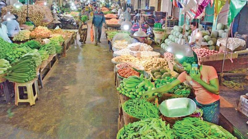 The price of tomato, which a month ago sold at Rs 20, has come down to Rs 8. Similarly, the prices of vegetables like drumstick, brinjal, cabbage, radish and beans have dropped by 50 per cent,  said a trader at Koyambedu market.(Representional Image)