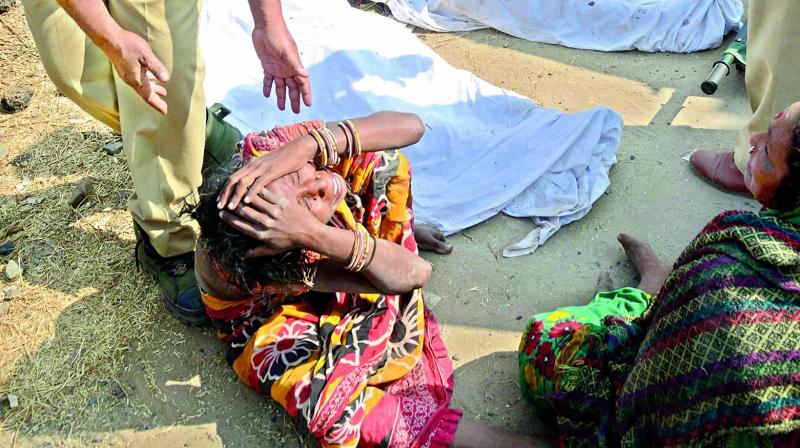 Relatives mourn the death of their loved ones in the Hirakhand Express derailment. (Photo: DC)