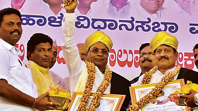 Chief Minister Siddaramaiah after inaugurating various developmental works in Muddebihala on Wednesday. 	 KPN