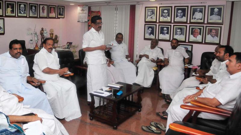 KPCC  president Mullapally Ramachandran presides over the Political Affairs Committee meeting at Indira Bhavan in Thiruvananthapuram on Saturday. (Photo:A.V. MUZAFAR)