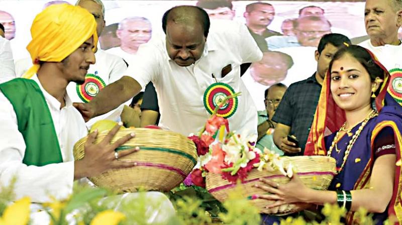 Chief Minister H.D. Kumaraswamy at Horticulture Mela in Bagalkote on Monday (Photo: KPN)