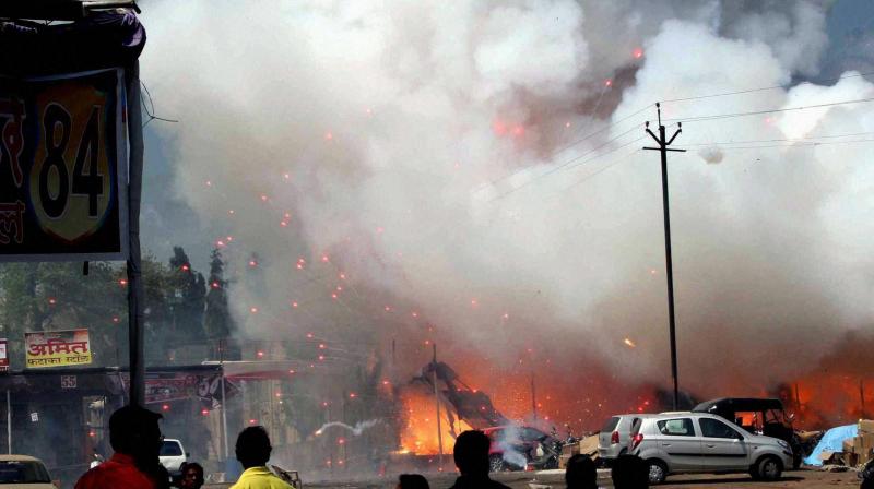 A major fire broke out at a Diwali cracker market in zilla parishad grounds in Aurangabad on Saturday. (Photo: PTI)