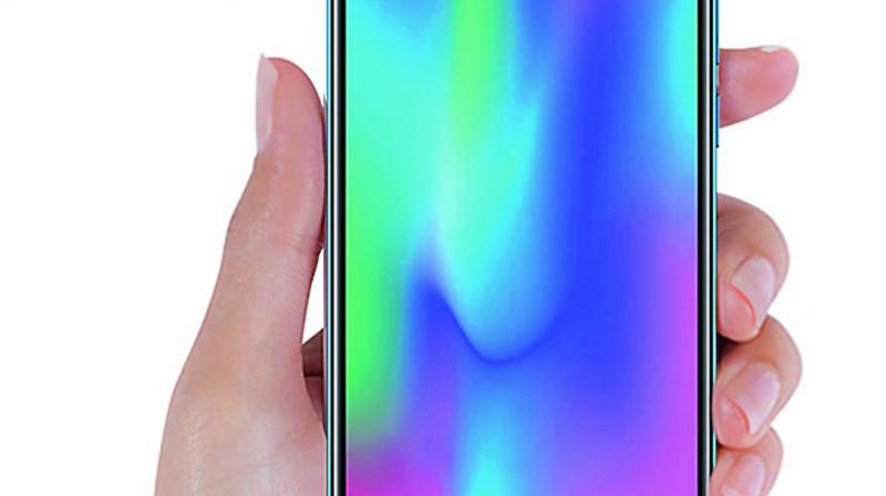 Honor 10 vs OnePlus 6: A tale of two flagship phones