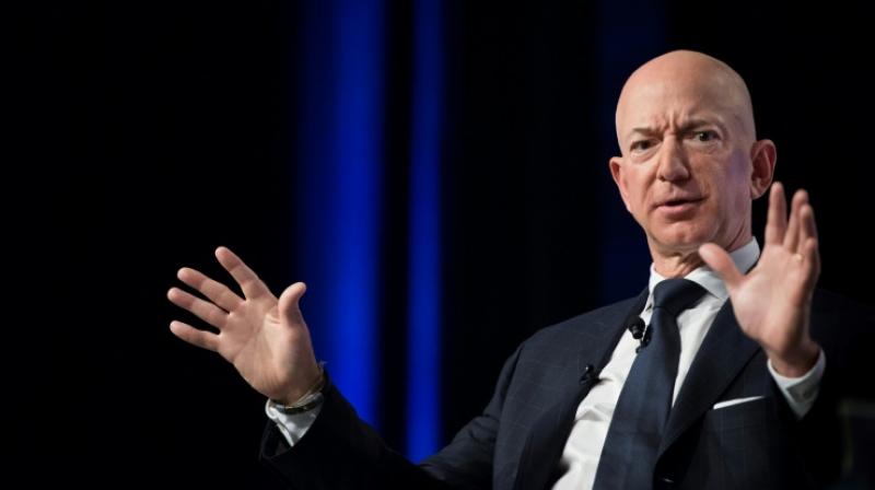 Recently, a tabloid illegally obtained a naked photo of Amazon CEO Jeff Bezos, the worlds richest man. (Photo: AFP)
