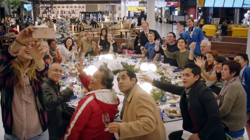 KLM Royal Dutch Airlines created the most amazing bonding experience at Amsterdam Airport Schiphol. (Photo: Youtube/KLM Royal Dutch Airlines)