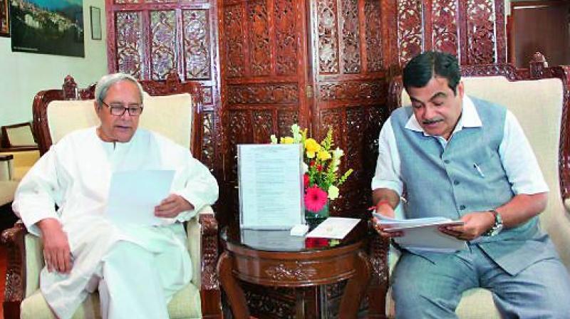 Odisha CM Naveen Patnaik and Union minister Nitin Gadkari.