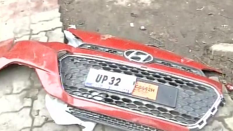 Four labourers died and four were injured after a car hit a night shelter in Lucknows Dalibagh. (Photo: ANI Twitter)