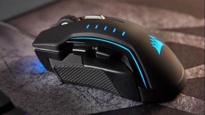 The mouse has a custom, gaming grade 16,000 DPI optical sensor for intense gaming responses from the user.