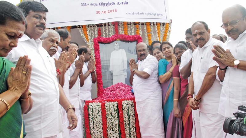 AIADMK minsters pay floral tributes to Muthuramalinga Thevar statue in Chennai on Tuesday. (Photo:  DC)