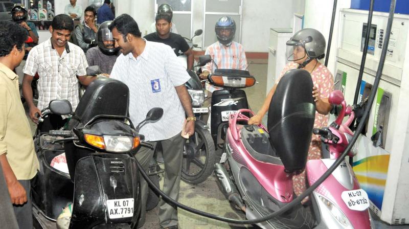 Petrol pumps in Kochi witnessed long queues of vehicles when petrol prices were hiked earlier. (file picture)
